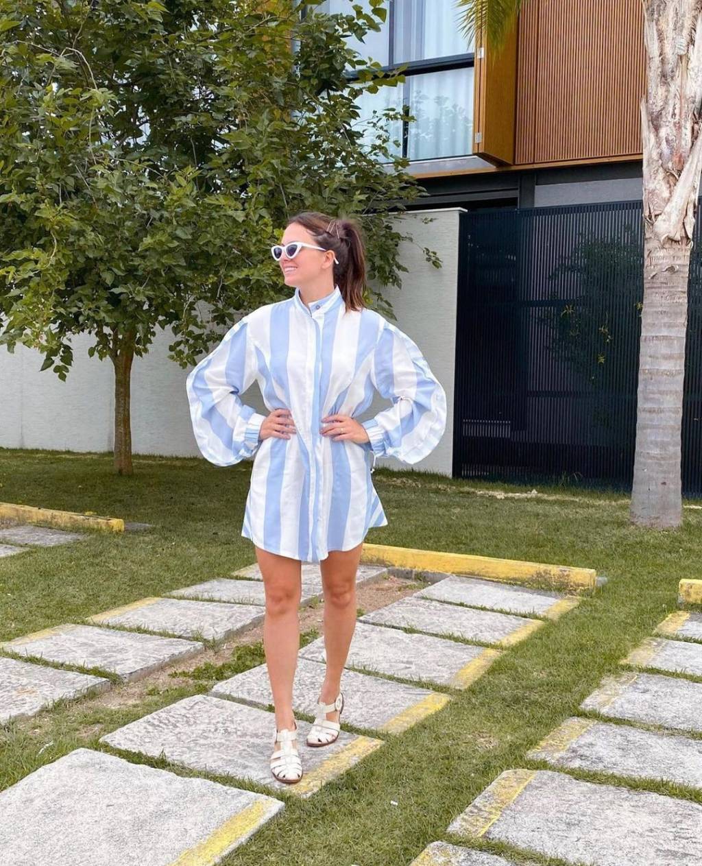 Oversized – Jeni Monteiro veste Open (Reprodução-Instagram) Oversized – Jeni Monteiro veste Open (Reprodução-Instagram)