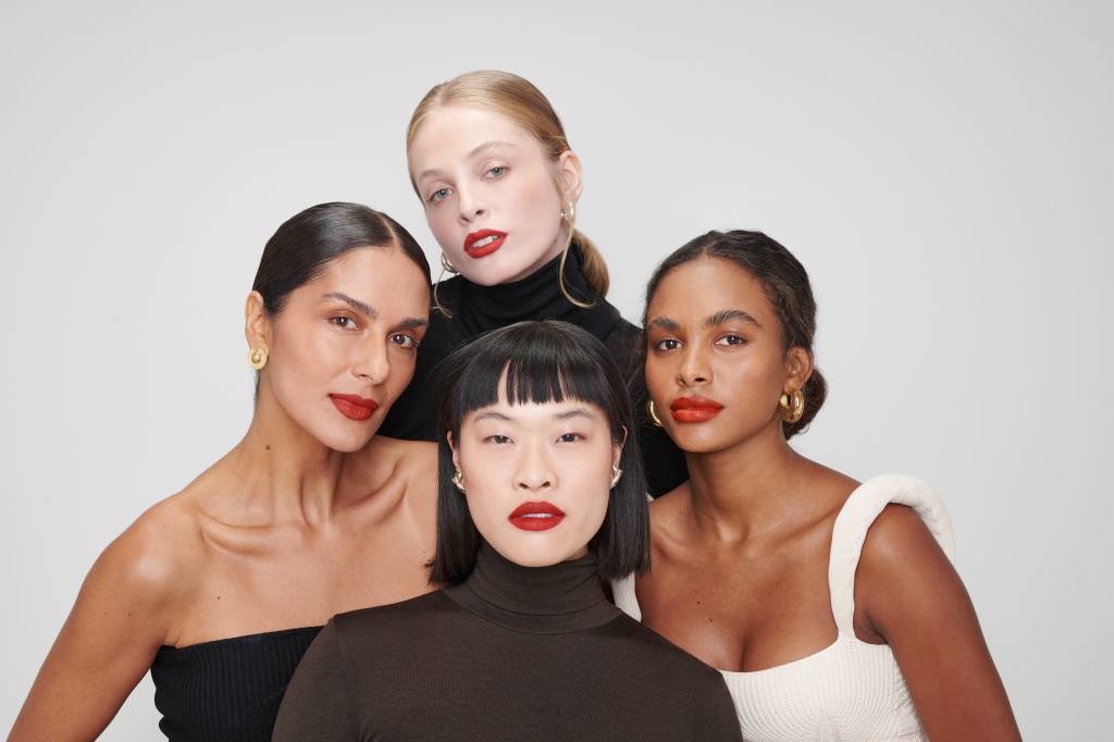 Os 12 melhores batons vermelhos para você usar no Natal