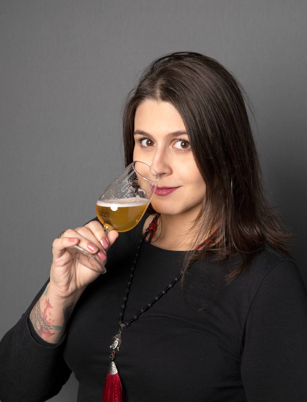 A sommelière Francesca Sanci fala sobre o lançamento do ‘O livro da cerveja’, um guia para iniciantes e iniciados A sommelière Francesca Sanci fala sobre o lançamento do 'O livro da cerveja', um guia para iniciantes e iniciados