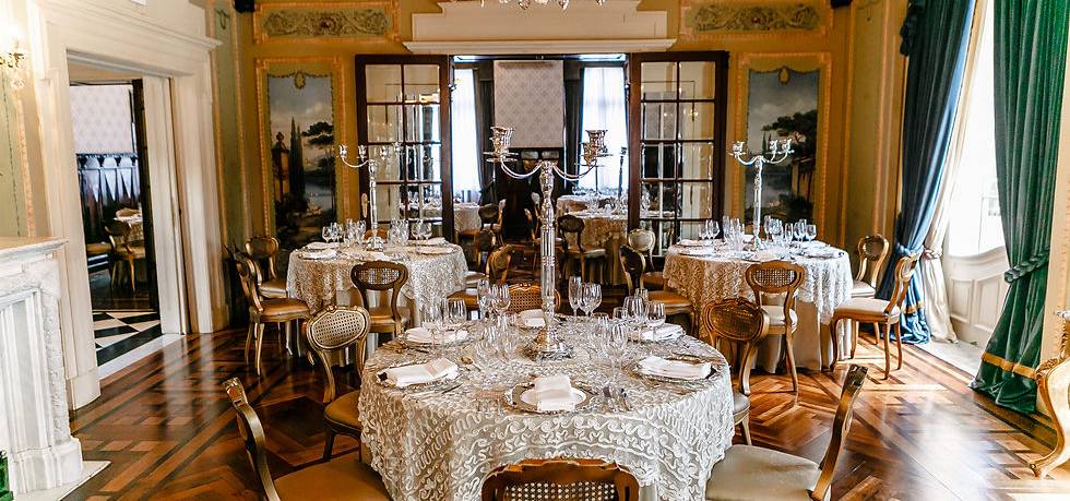 Restaurante Castelo do Batel O espaço do restaurante do Castelo do Batel
