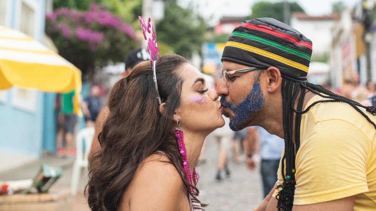 doenças transmitidas pelo beijo