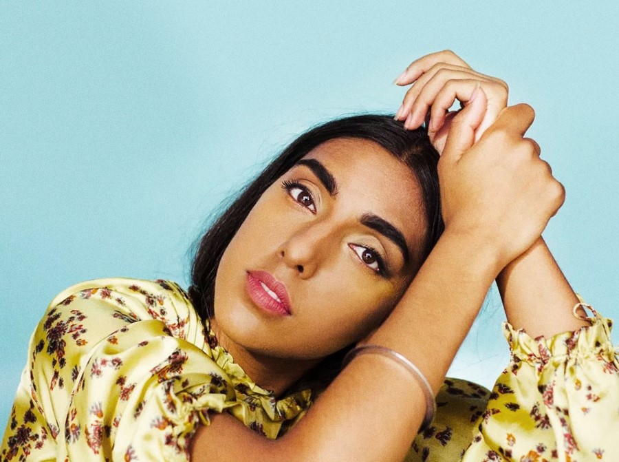 rupi-kaur-no-brasil-apresentacao-resenha-02 Rupi Kaur faz apresentação única no Brasil