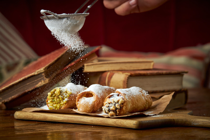 As opções de cannoli do restaurante Nonna Rosa