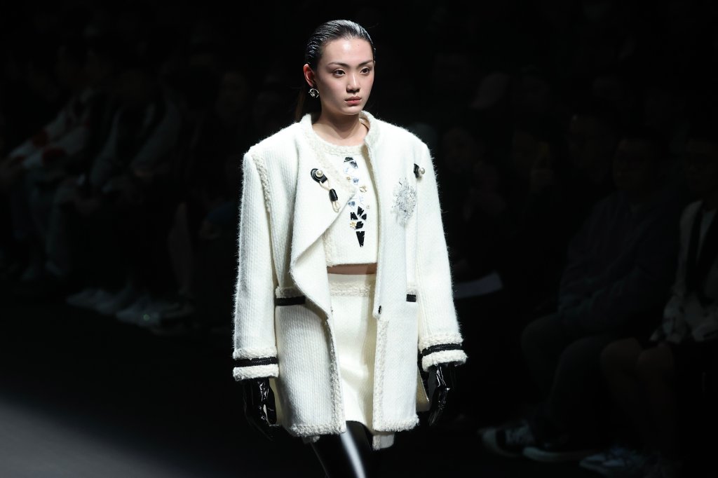 Tendências da fashion week de Xangai.