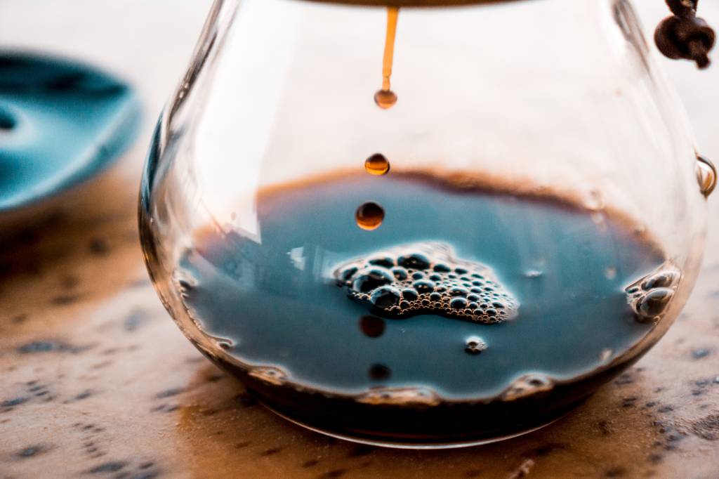 Cafeteira por gotejamento (drip) Cafeteira por gotejamento (drip)