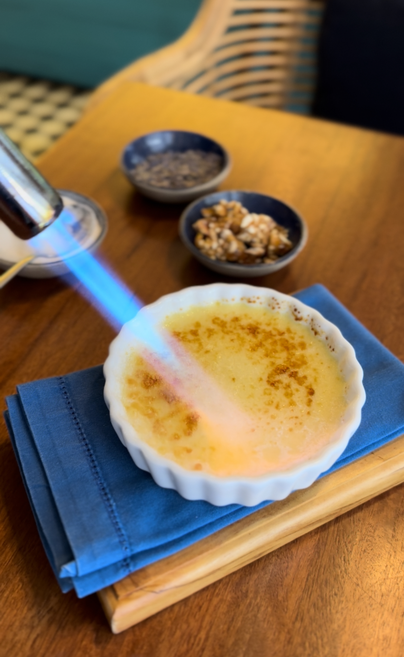 Receita: aprenda a fazer um tradicional Crème Brûlée | CLAUDIA