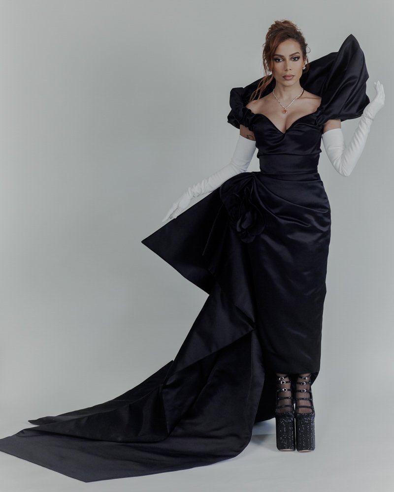 Anitta usou um vestido Marc Jacobs no Met Gala 2023.