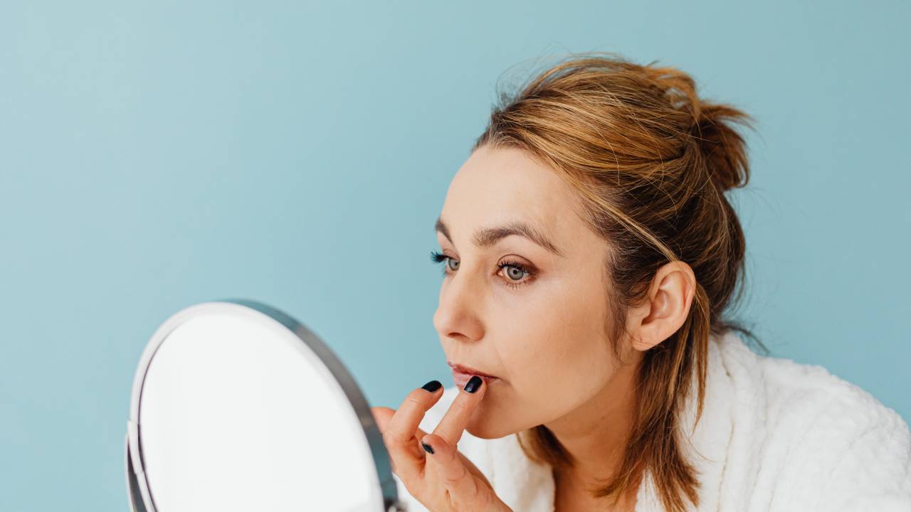 Benefícios da esfoliação labial