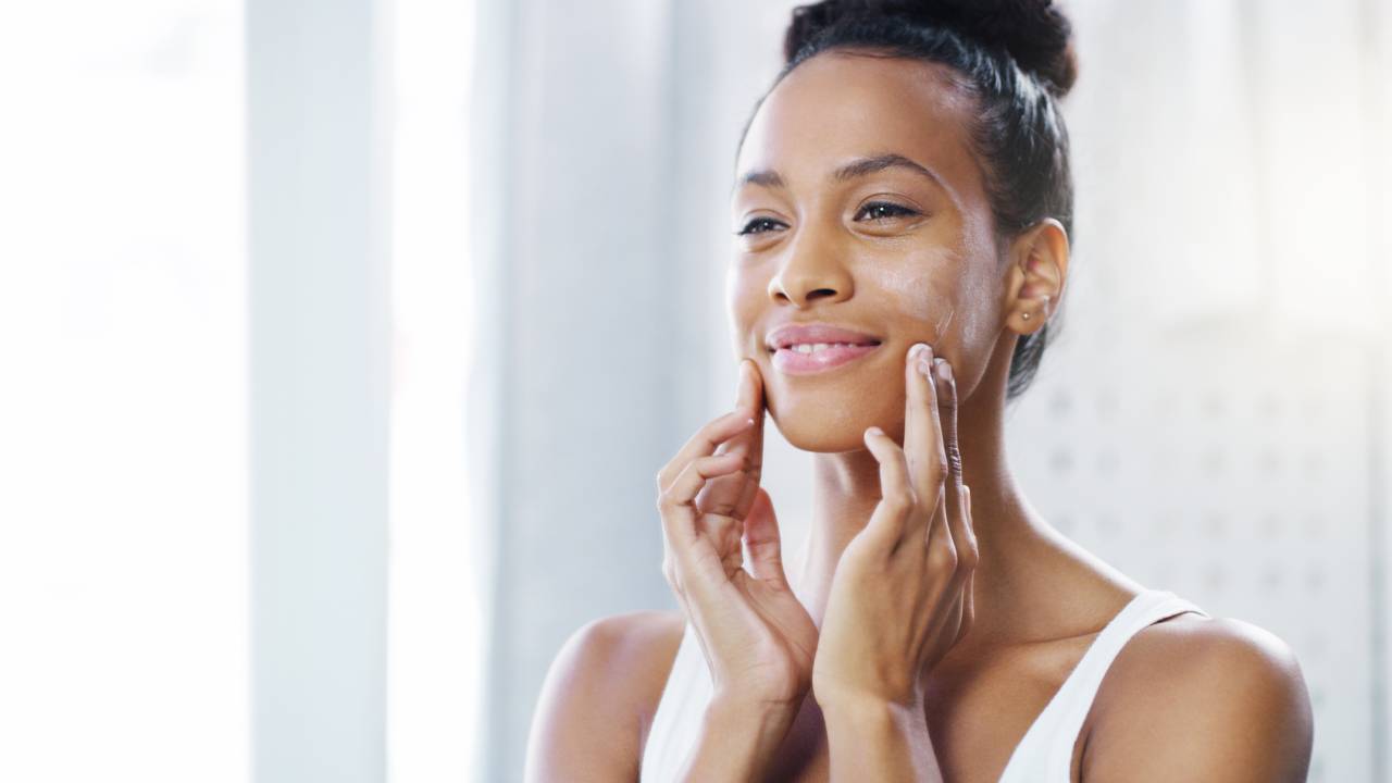 Descubra 5 fatos sobre rugas e linhas de expressão – prevenção e redução