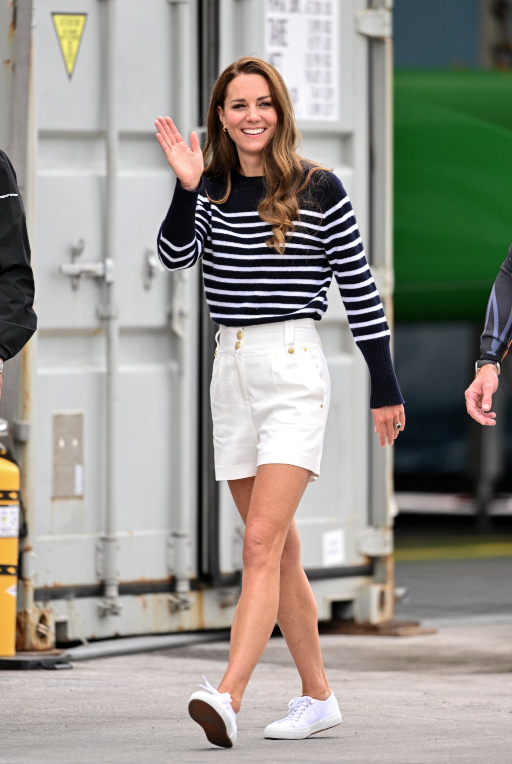 Kate Middleton look bermuda e tênis