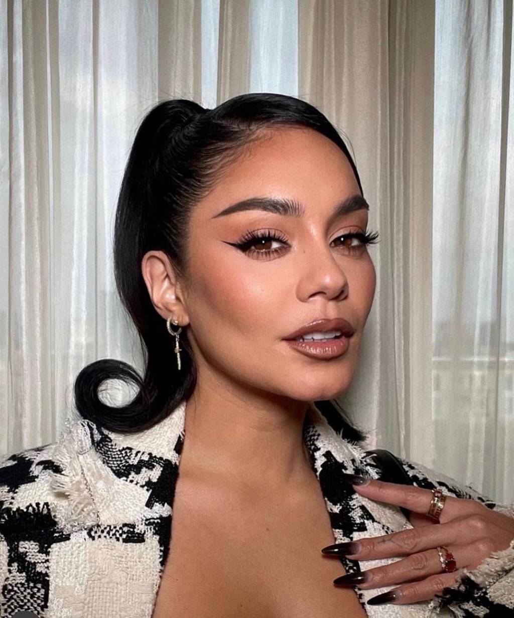 308823738_1144568246434000_3502245651064968871_n Como usar bronzer no inverno