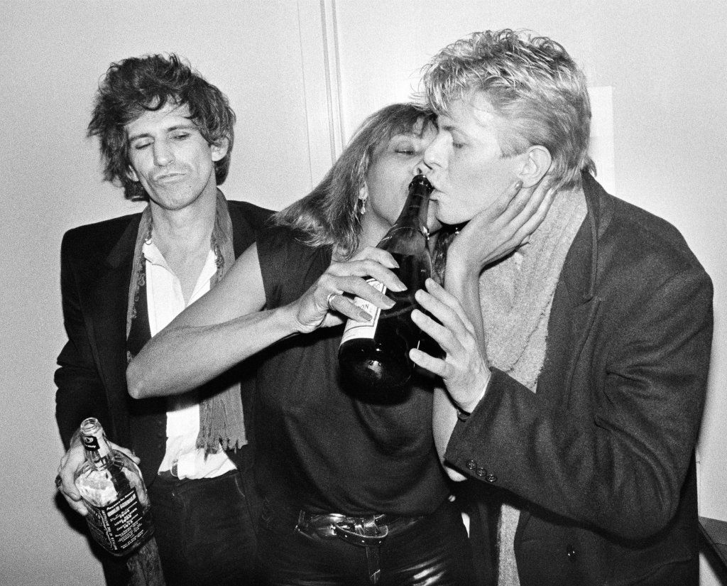 Keith Richards e David Bowie ao lado de Tina Turner em acervo inédito do Museu da Imagem e do Som