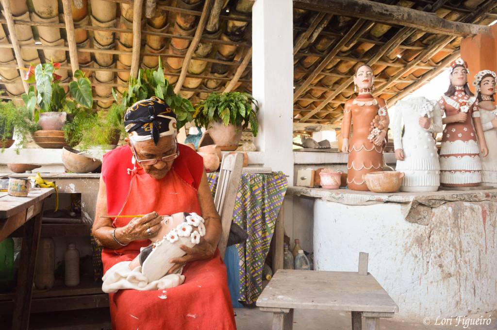 Artesol: bonecas de cerâmica e o artesanato brasileiro