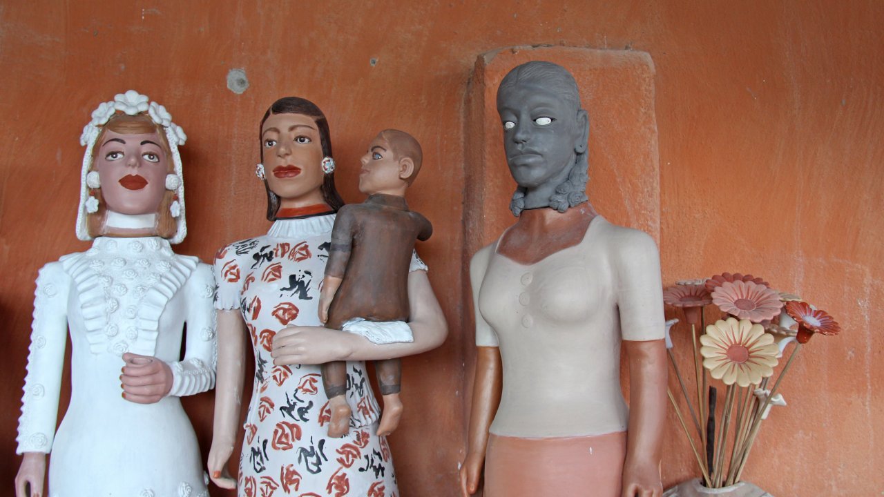 Artesol: bonecas de cerâmica e o artesanato brasileiro