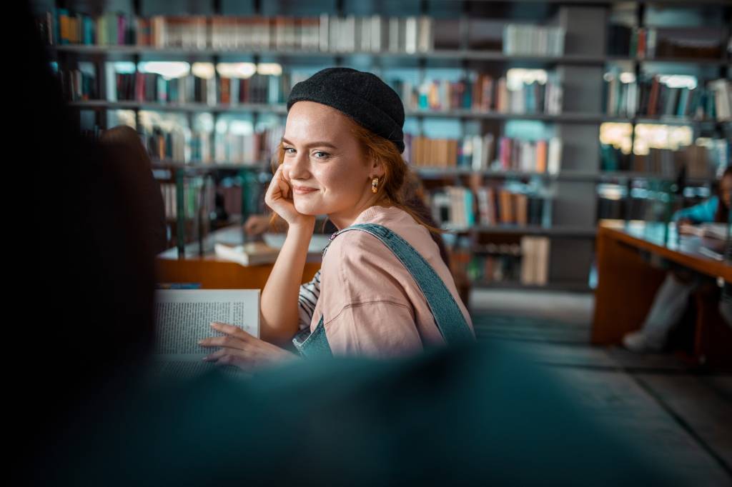 4 dicas para voltar a flertar após ficar muito tempo na seca