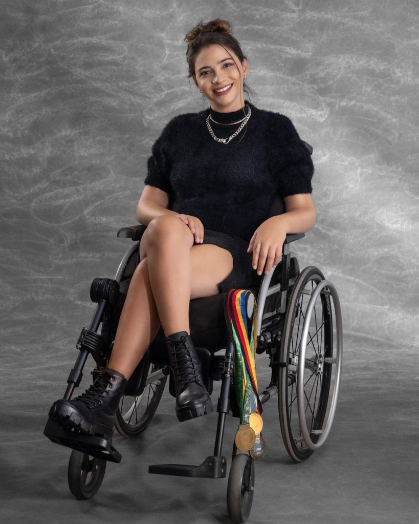 Lais Souza, ex-atleta e palestrante da causa de pessoas com deficiência e mobilidade reduzida