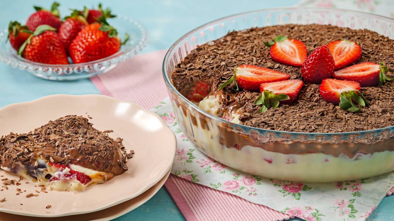 Receita de Bombom de Travessa com Frutas
