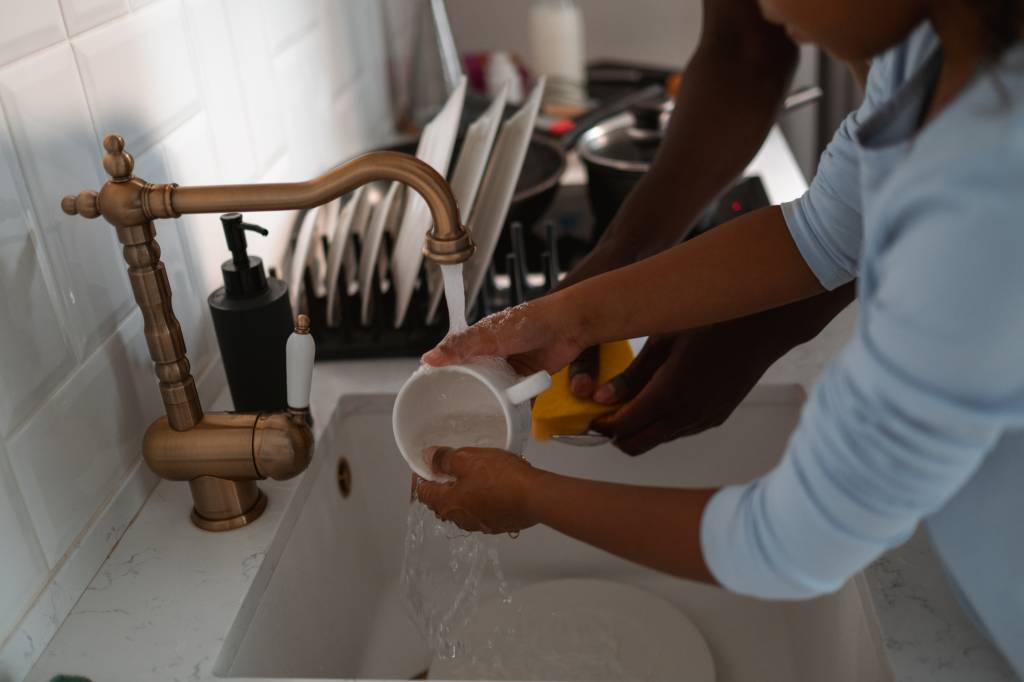 como-organizar-armarios-cozinha-3 como-organizar-armarios-cozinha-3