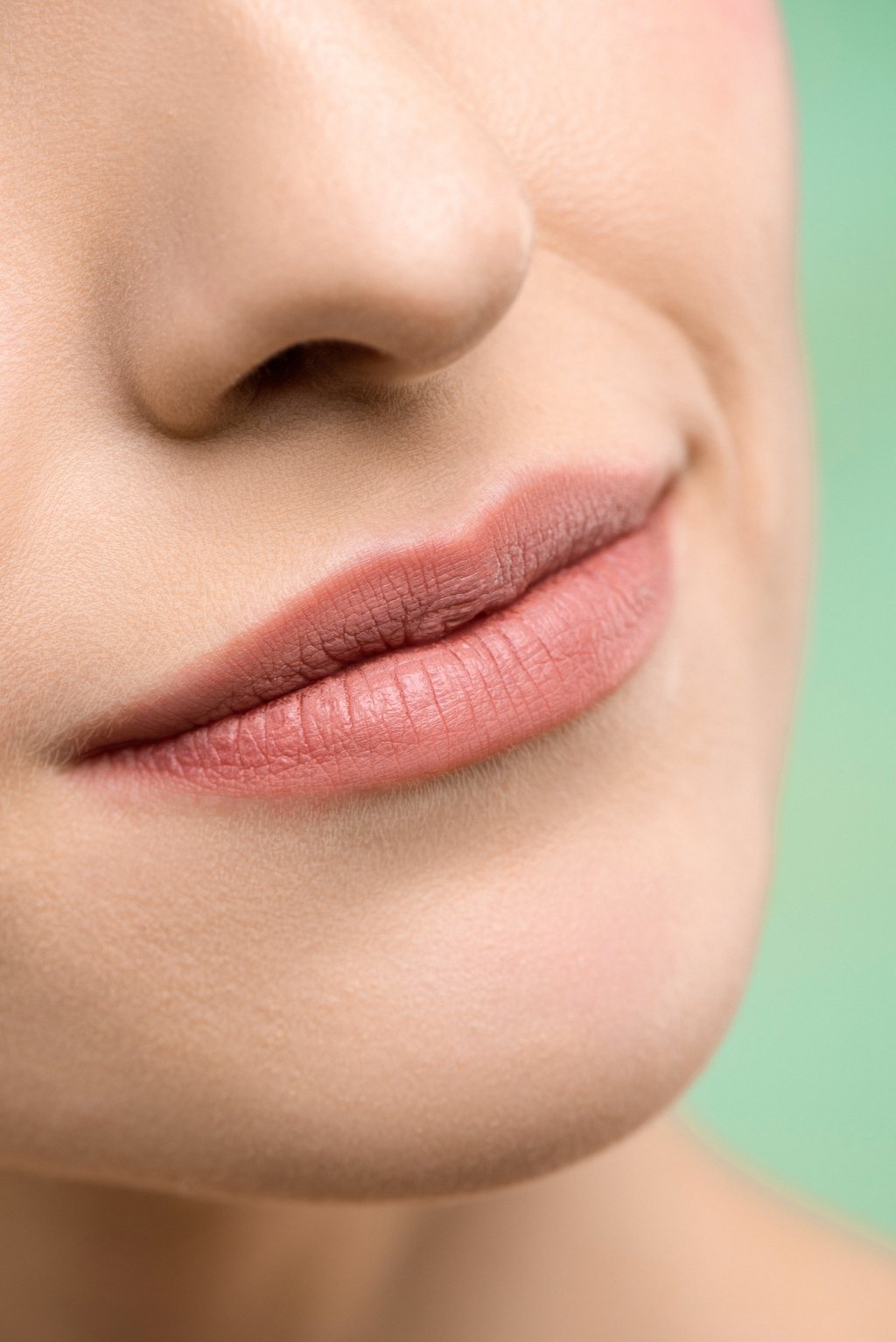 O efeito de aumento dos lábios dos lip plumpers é temporário, dura algumas horas.