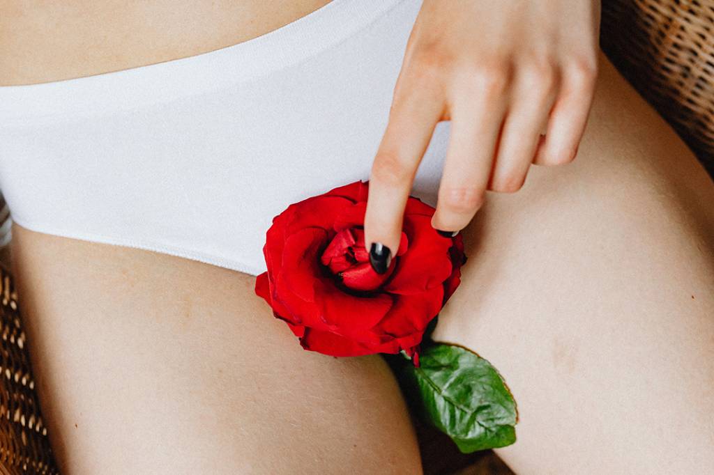 Calcinha vibratória: o que é, como usar e escolher a sua