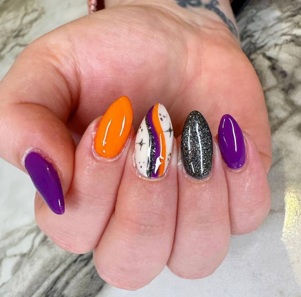 nail-art-halloween-minimalista nail-art-halloween-minimalista