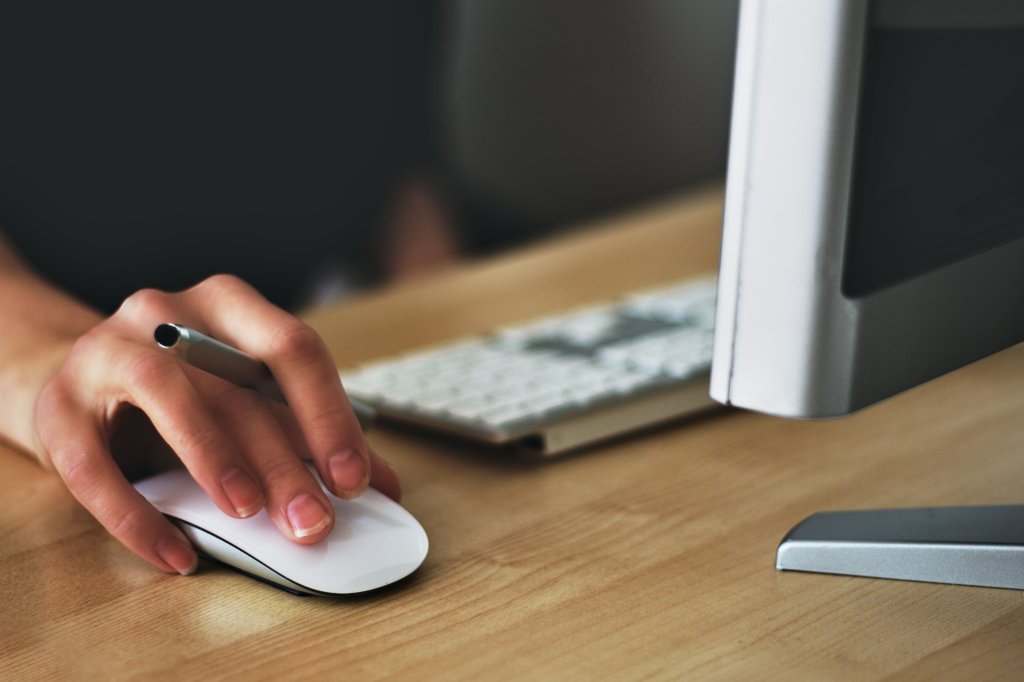 pexels-vojtech-okenka-392018-fotor-20231107124716 O Auxílio-Home Office está entre os destaques dos benefícios mais pedidos pelos profissionais, segundo a pesquisa