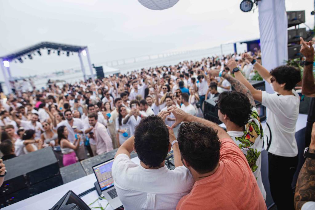 White Rooftop Reveillon na Lagoa Local para passar ano novo no Rio de Janeiro