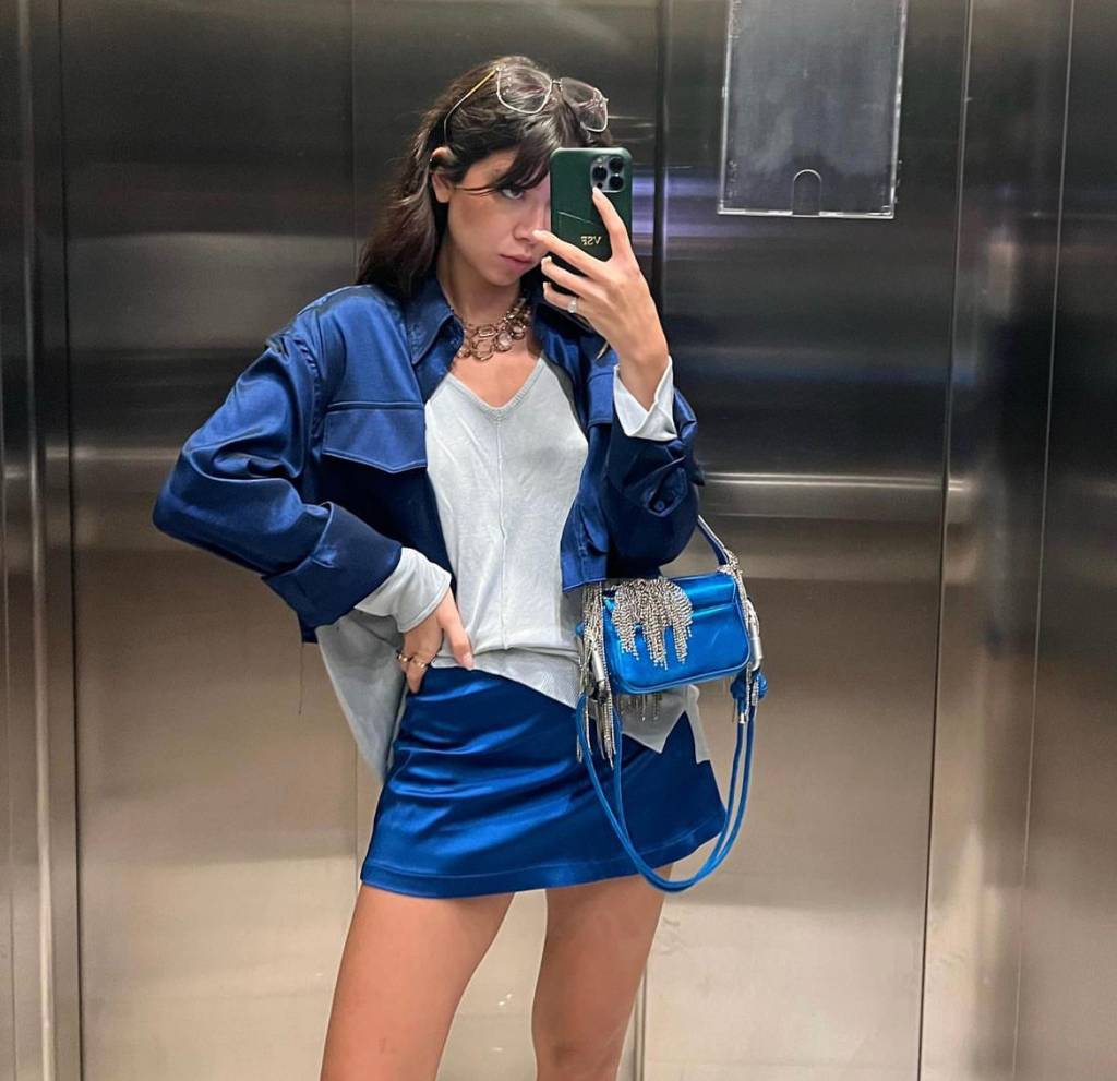 As arianas já podem apostar em um look azul para a virada do ano!