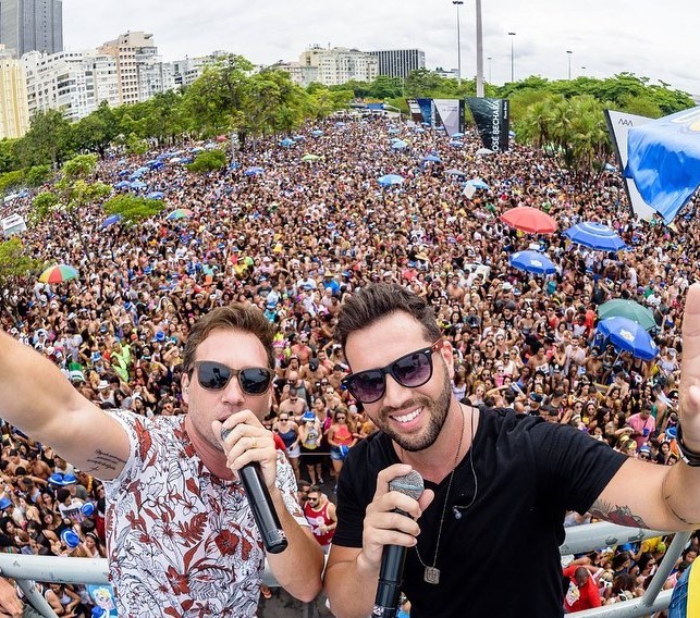 Bloco-Chora-Me-liga-Rio-de-Janeiro-João-Lucas-Matheus-Carnaval-2024 Bloco-Chora-Me-liga-Rio-de-Janeiro-João-Lucas-Matheus-Carnaval-2024