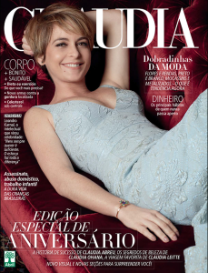 Capa revista CLAUDIA outubro de 2016 com Claudia Abreu