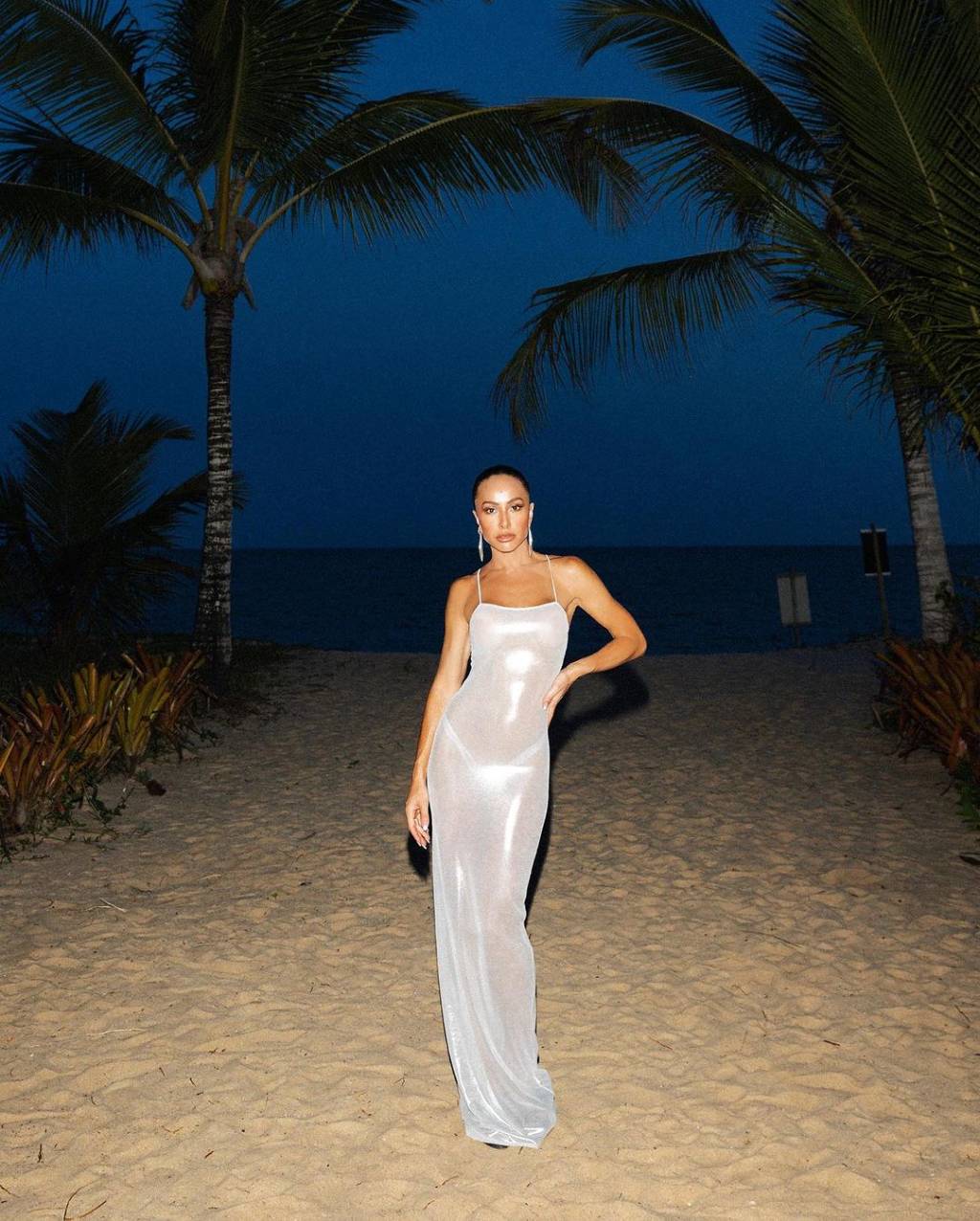Sabrina Sato O look de Ano-Novo de Sabrina Sato