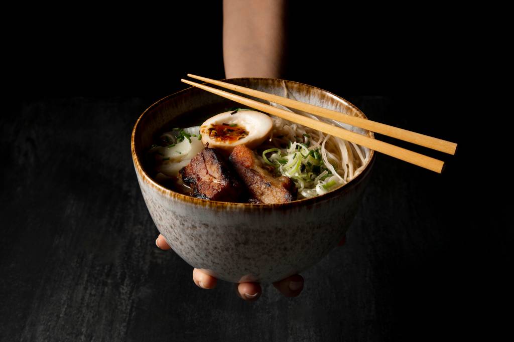 Receita de sukiyaki com língua de boi Receita de sukiyaki com língua de boi