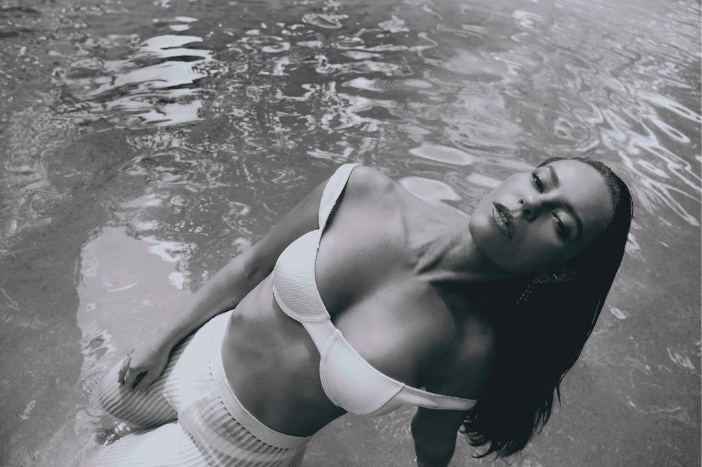 MATERIA ABRE – PAOLLA OLIVEIRA Paolla Oliveira revista claudia fevereiro 2024