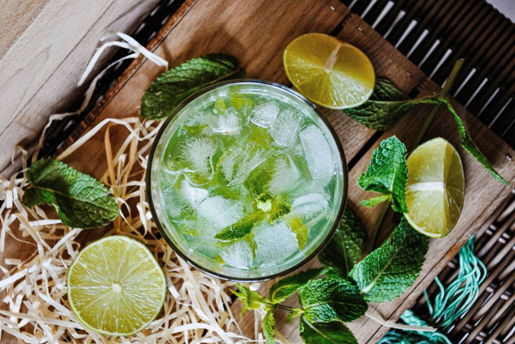 Receita de Mojito de Manga com Rum Receita de mojito de manga com rum