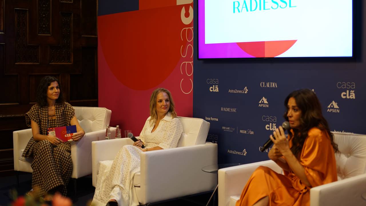 Casa Clã 2024 contou com a presença de Claudia Raia e Giovana Pacini.