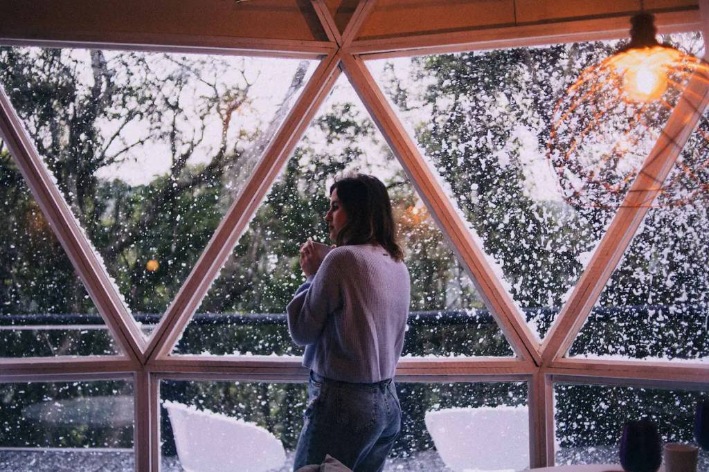 Domo-SuperNova-Airbnb 3 chalés e cabanas do Airbnb para visitar no feriado