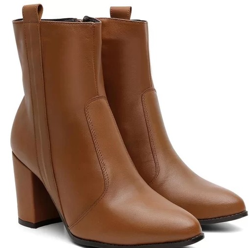 Botas perfeitas para usar no trabalho durante o outono