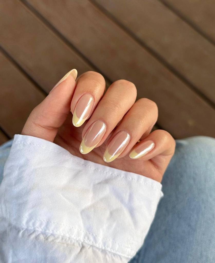 nail-arts-amarelas-francesinha nail art amarela francesinha
