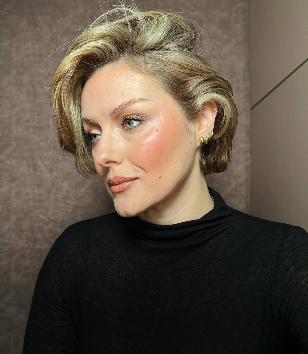 pele-madura-maquiagem-natural Blush pêssego é perfeito para peles maduras