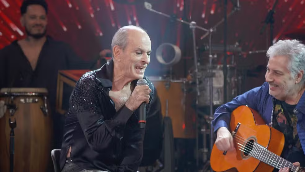 Ney Matogrosso relembra como juntou o casal Rita Lee e Roberto de Carvalho