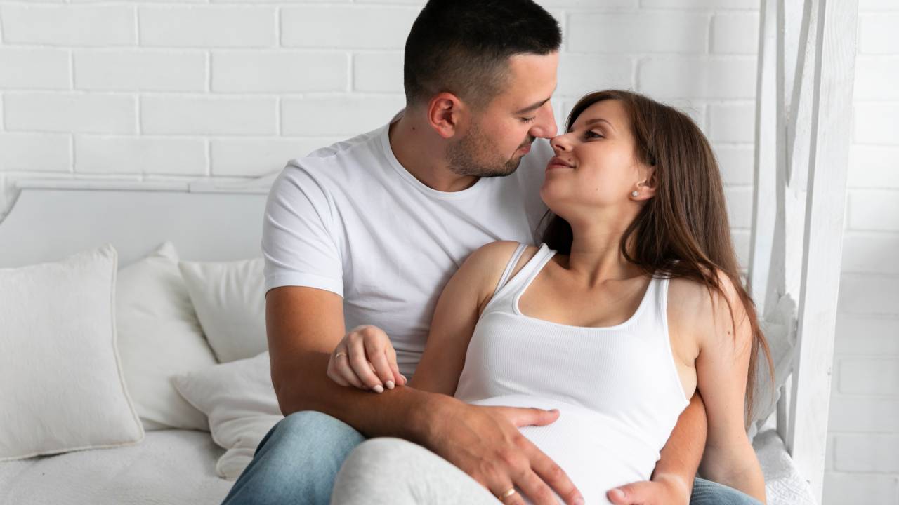 Melhores posições para sexo na gravidez.