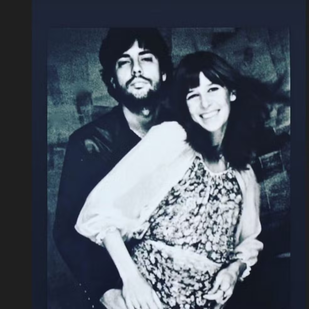 rita-lee-roberto-de-carvalho Rita Lee e o marido, Roberto de Carvalho, foram apresentados por Ney Matogrosso