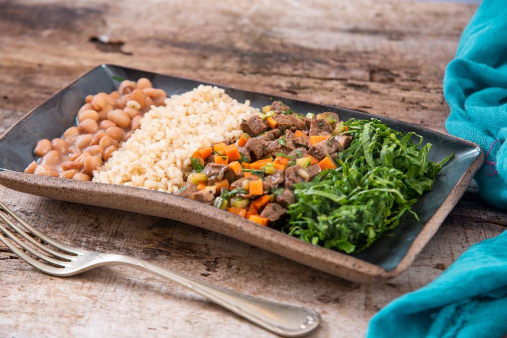 Picadinho de filé mignon do Elisa Jardim Cozinha de Verdade