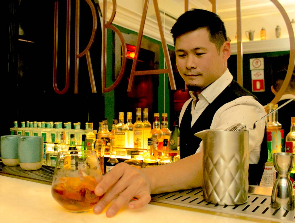 Provamos os drinques de Ryu Komorita, eleito melhor bartender do Brasil