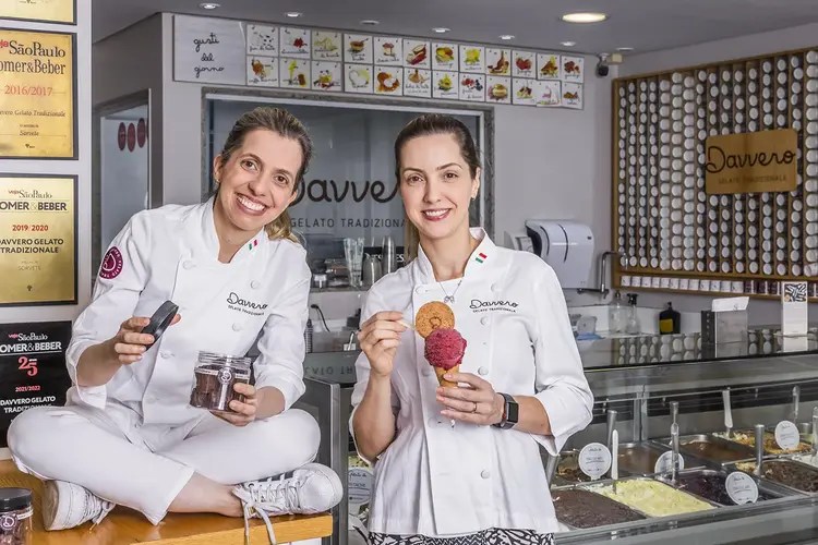 Irmãos que são sócios em restaurantes