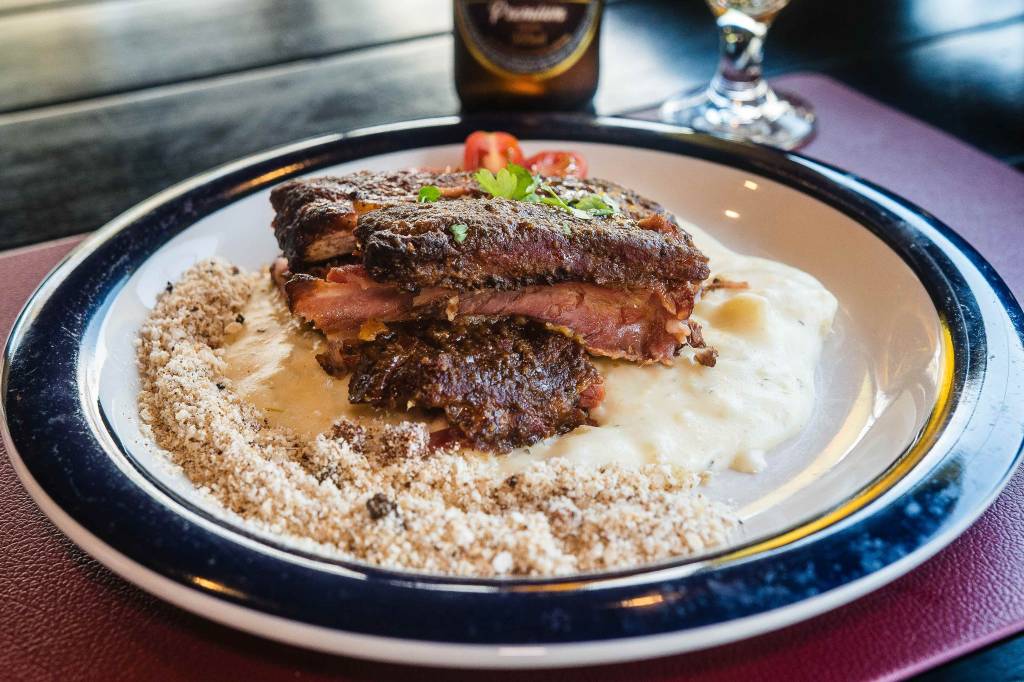 Costela Defumada com creme de Mandioca, do Churras Steak House, está no Festival Sabores de Socorro, no interior de São Paulo