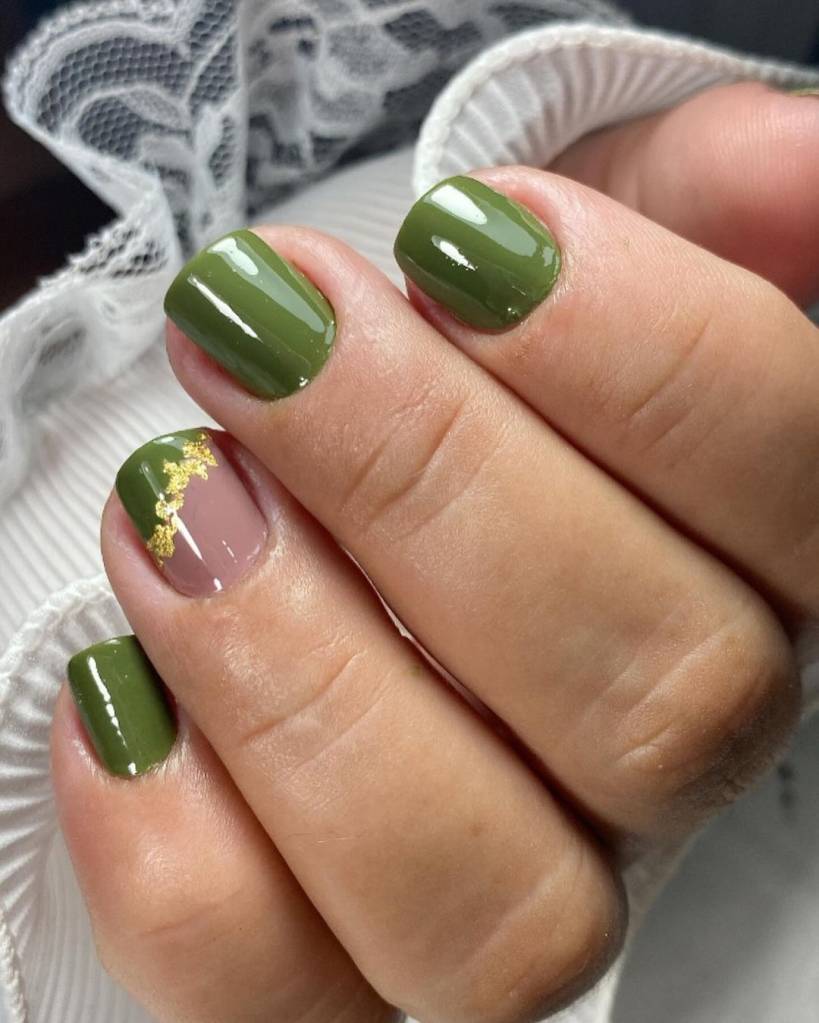 5 inspirações de unhas verdes decoradas para apostar nessa primavera