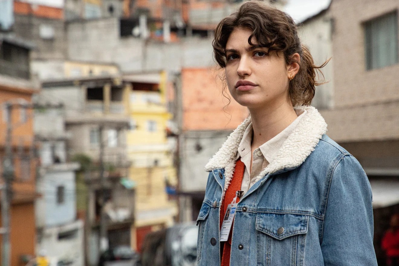 Giovanna Grigio é a protagonista do filme