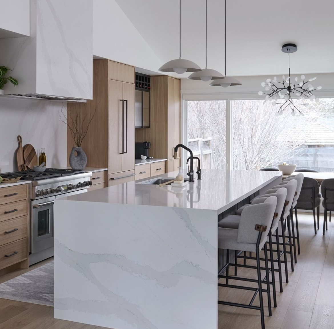 Silestone possui visual liso