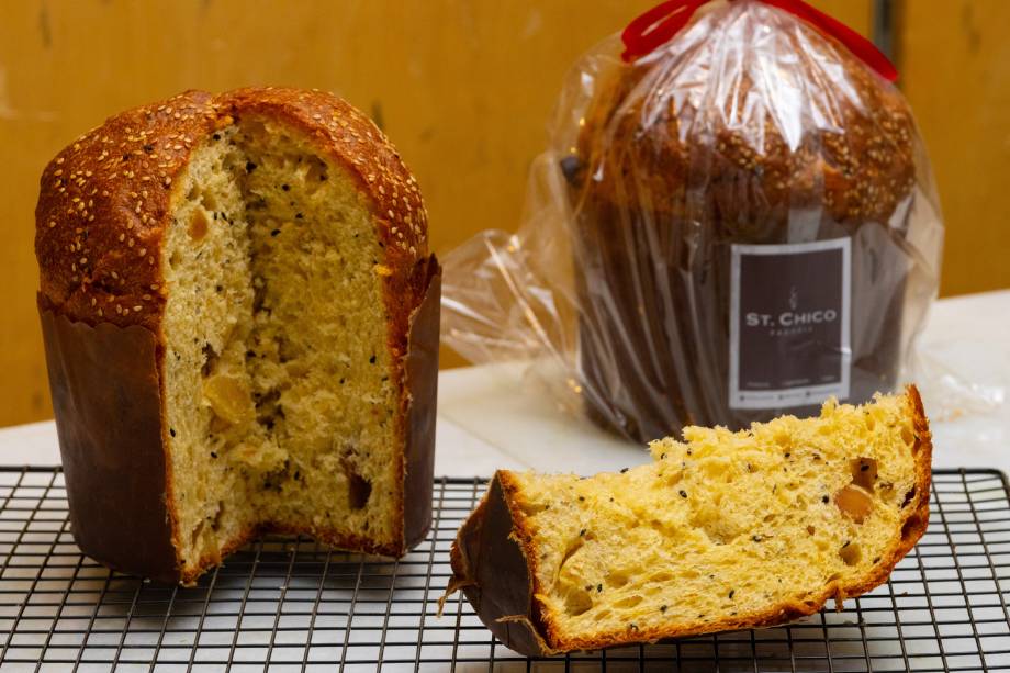 St Chico - Brioche Noel Gergelim com Gengibre e Macadâmia (R$ 65 - 500g)